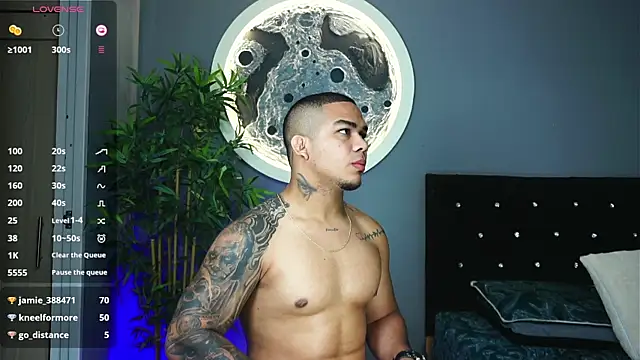 Snapshot of jordan_mayers02 chatting on 11.07.25 jordan mayers02 online show from 11.07.25