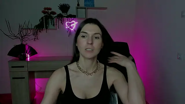 EricaPowers online show from 12.23.24