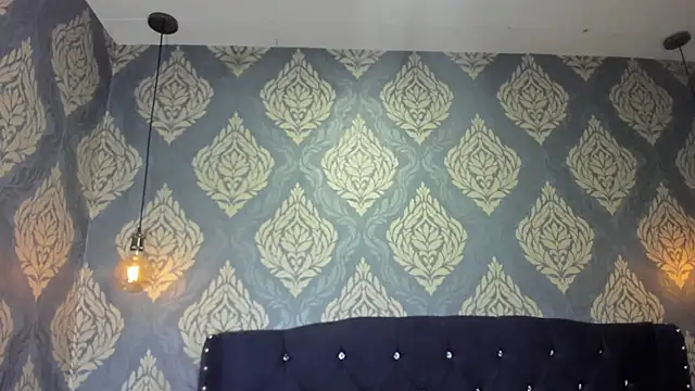 Snapshot of Sofiacowperx chatting on 09.10.25 Sofiacowperx online show from 09.10.25