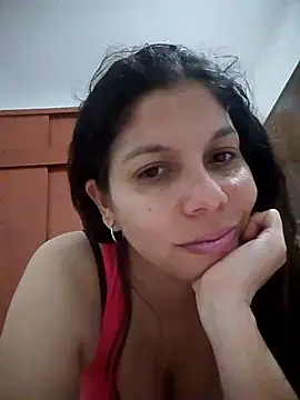 Carliina Soussa online show from 03.17.25