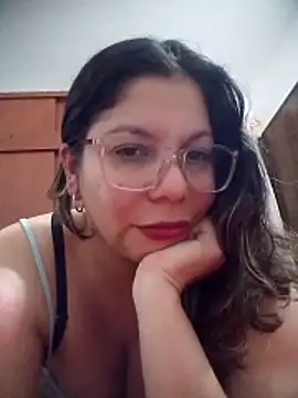 Snapshot of Carliina_Soussa chatting on 06.04.26 Carliina Soussa online show from 06.04.26