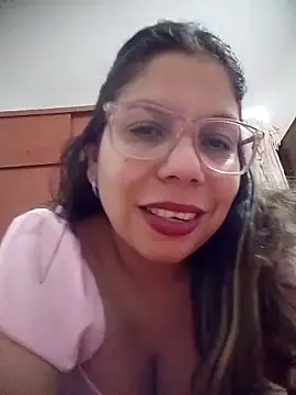Snapshot of Carliina_Soussa chatting on 06.17.26 Carliina Soussa online show from 06.17.26