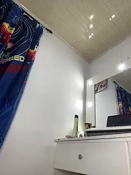 Abigail Cowen online show from 01.23.25