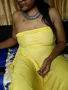 Snapshot of Cute_Kritika chatting on 02.11.25 Cute Kritika online show from 02.11.25