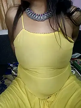 Snapshot of Cute_Kritika chatting on 02.27.25 Cute Kritika online show from 02.27.25