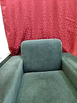 Snapshot of Cute_Kritika chatting on 04.11.26 Cute Kritika online show from 04.11.26