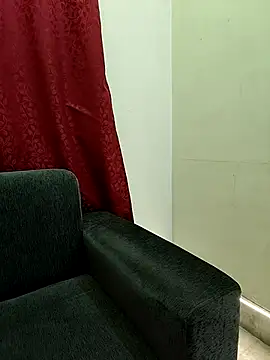 Snapshot of Cute_Kritika chatting on 04.14.26 Cute Kritika online show from 04.14.26