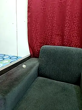 Snapshot of Cute_Kritika chatting on 04.16.26 Cute Kritika online show from 04.16.26