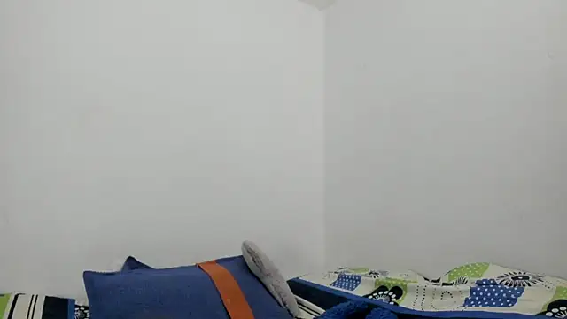 Snapshot of Nathaly_love96 chatting on 12.17.24 Nathaly love96 online show from 12.17.24