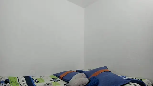 Snapshot of Nathaly_love96 chatting on 12.18.24 Nathaly love96 online show from 12.18.24