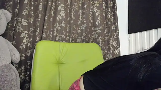 Snapshot of Nathaly_love96 chatting on 01.15.25 Nathaly love96 online show from 01.15.25