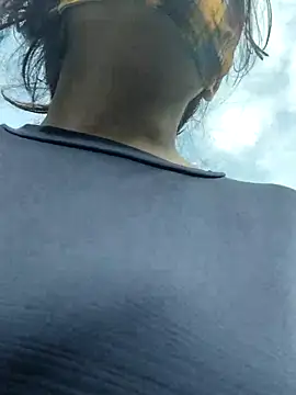 illay love online show from 10.06.25