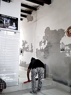 illay love online show from 10.17.25