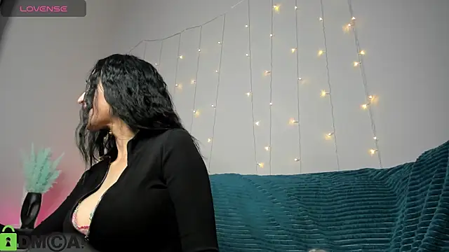 Margaret Clark  online show from 01.29.25