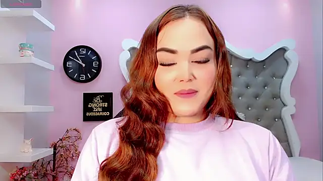 Sophia-Isabella online show from 02.05.25