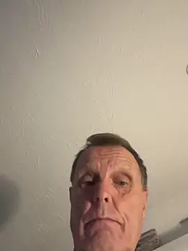 Snapshot of maturemale2024 chatting on 11.26.25 maturemale2024 online show from 11.26.25