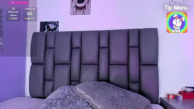 Snapshot of Sophia_Lemos chatting on 02.07.25 Sophia Lemos online show from 02.07.25