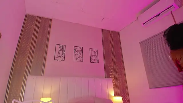 zoe sky  online show from 01.05.26