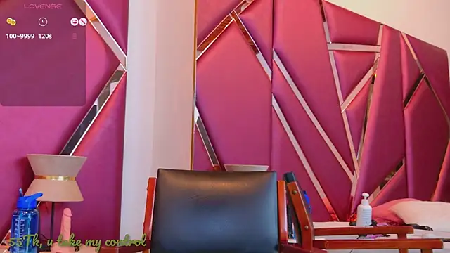 Snapshot of Adel_Nesbiit chatting on 01.30.25 Adel Nesbiit online show from 01.30.25