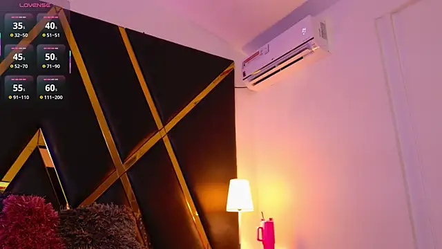 Snapshot of Adel_Nesbiit chatting on 10.17.25 Adel Nesbiit online show from 10.17.25