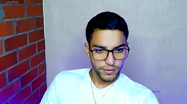 Leandro valenzuela online show from 03.07.25