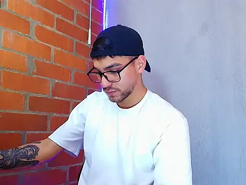 Leandro valenzuela online show from 09.29.25