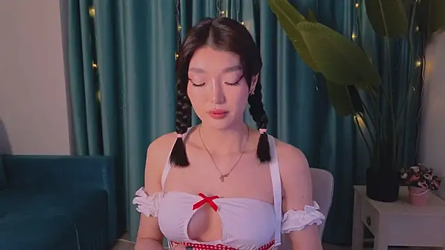 AudreyMell online show from 01.25.25