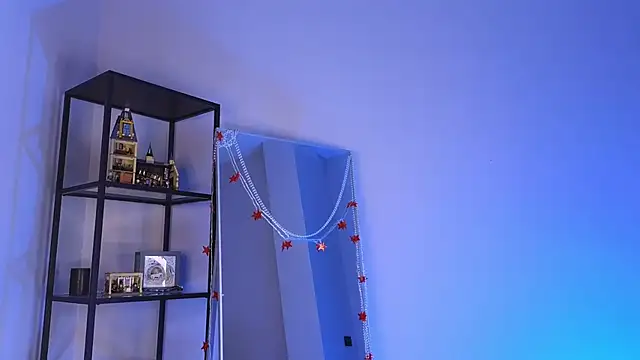 Snapshot of elfinvibes chatting on 02.06.25 elfinvibes online show from 02.06.25