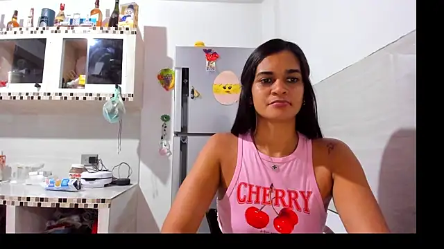 Snapshot of Biancasantillana chatting on 10.04.25 Biancasantillana online show from 10.04.25