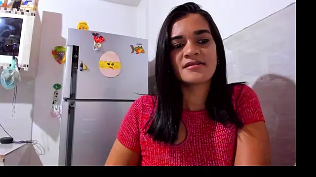 Snapshot of Biancasantillana chatting on 10.04.25 Biancasantillana online show from 10.04.25