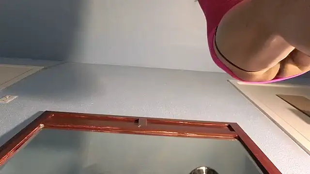 Snapshot of Sandrasaa chatting on 02.03.25 Sandrasaa online show from 02.03.25