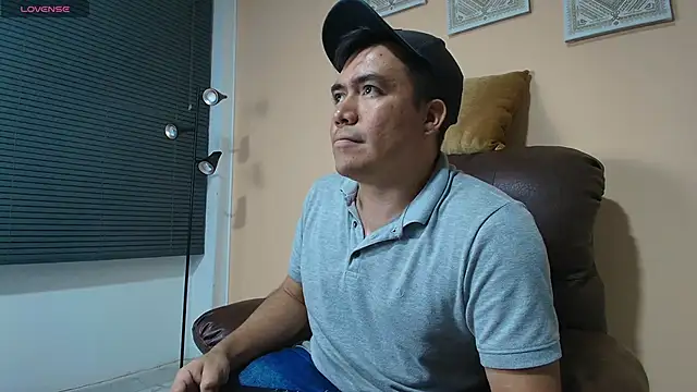 Jhonatan Morales S online show from 03.09.25