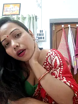 Snapshot of DREAM_GIRL-30 chatting on 01.31.25 DREAM GIRL-30 online show from 01.31.25