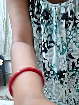 Snapshot of DREAM_GIRL-30 chatting on 02.22.25 DREAM GIRL-30 online show from 02.22.25