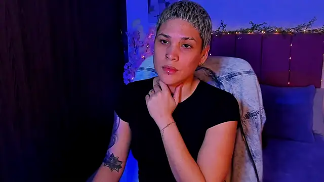 Charlee pink online show from 10.15.25