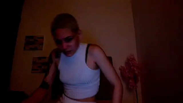 Charlee pink online show from 01.09.26