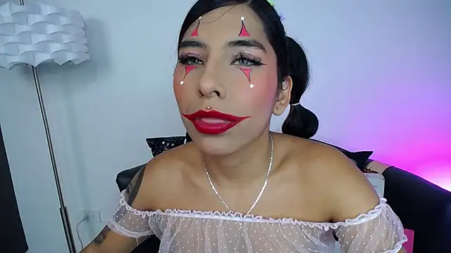 miss  allison online show from 10.03.25