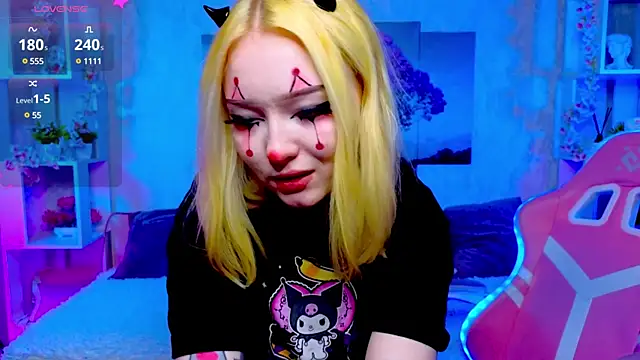 ElswythCovil online show from 12.13.24