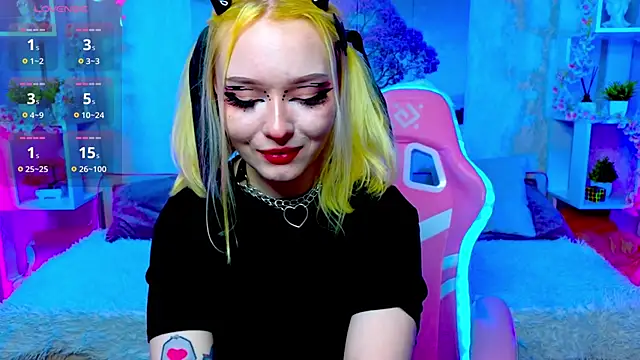 ElswythCovil online show from 12.16.24