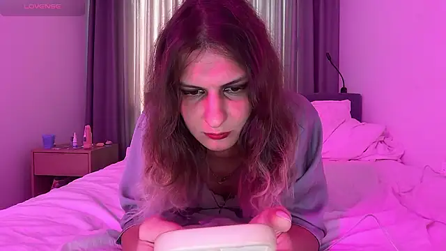 Alice Pinkhead online show from 03.06.26