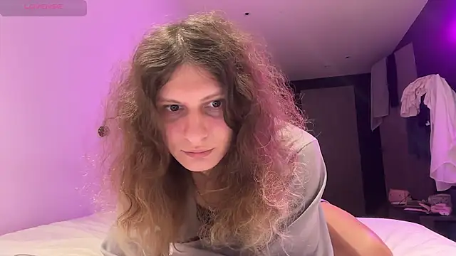 Snapshot of Alice_Pinkhead chatting on 05.29.26 Alice Pinkhead online show from 05.29.26