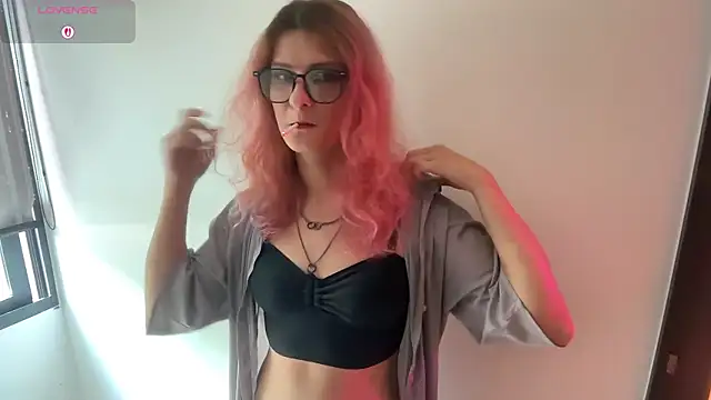 Alice Pinkhead online show from 07.17.26