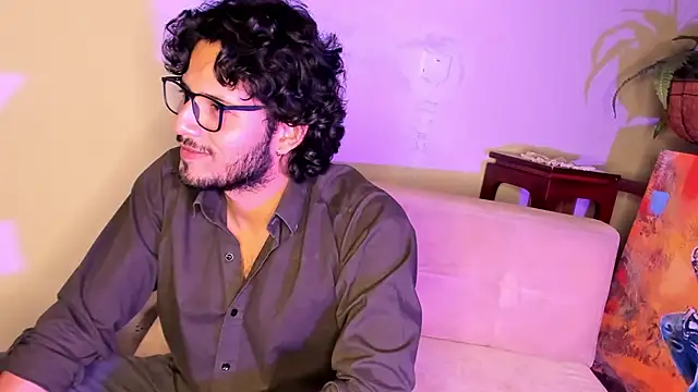 Snapshot of Nicholasrodrii chatting on 01.15.25 Nicholasrodrii online show from 01.15.25