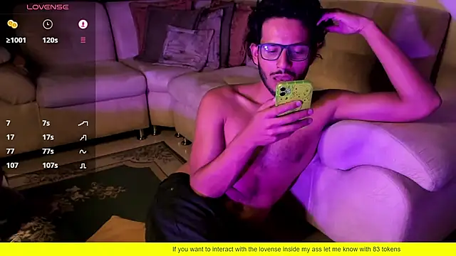 Snapshot of Nicholasrodrii chatting on 02.07.25 Nicholasrodrii online show from 02.07.25