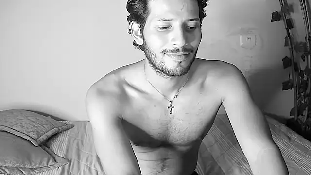 Snapshot of Nicholasrodrii chatting on 06.12.26 Nicholasrodrii online show from 06.12.26