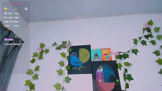 Snapshot of Mxss_Honey chatting on 10.19.25 Mxss Honey online show from 10.19.25