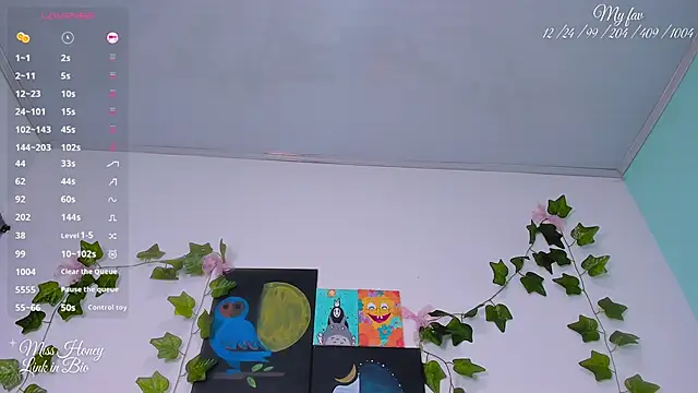 Snapshot of Mxss_Honey chatting on 10.24.25 Mxss Honey online show from 10.24.25