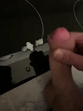 YoungCouple0604 online show from 10.22.25