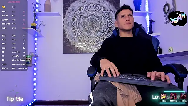 nakedfoam1 online show from 03.28.26