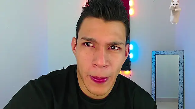 Snapshot of dirtyboy_23 chatting on 03.02.25 dirtyboy 23 online show from 03.02.25